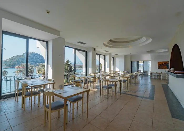 Sibyl Erythrai By Muup *